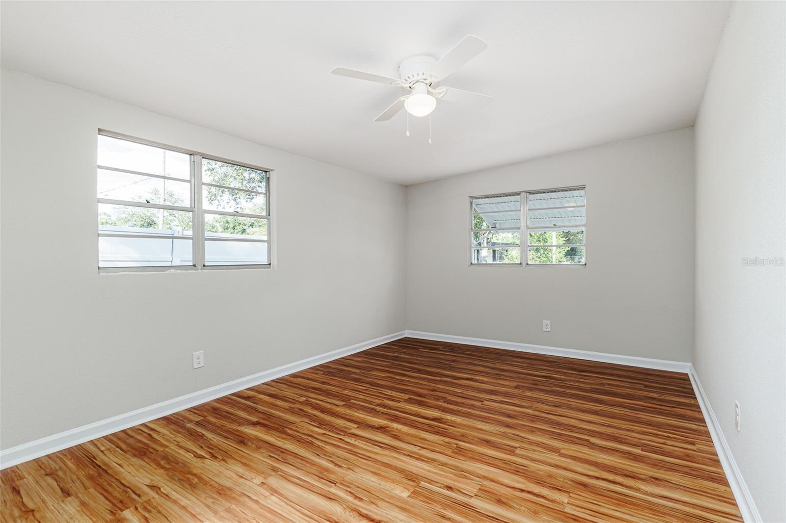 Image 3 of 23 For 1115 29th Street Nw