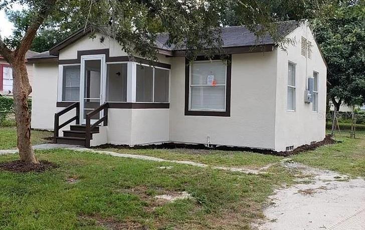 Image 2 of 13 For 1218 Herschell Street
