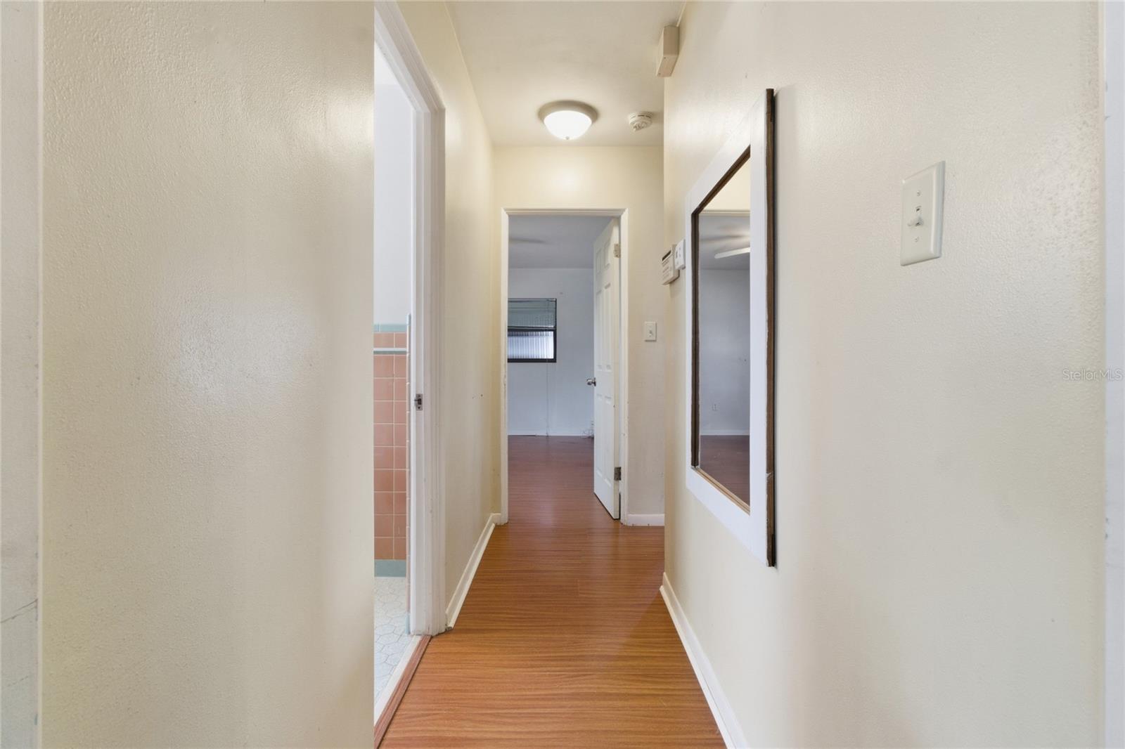 Image 14 of 34 For 715 Wildabon Avenue