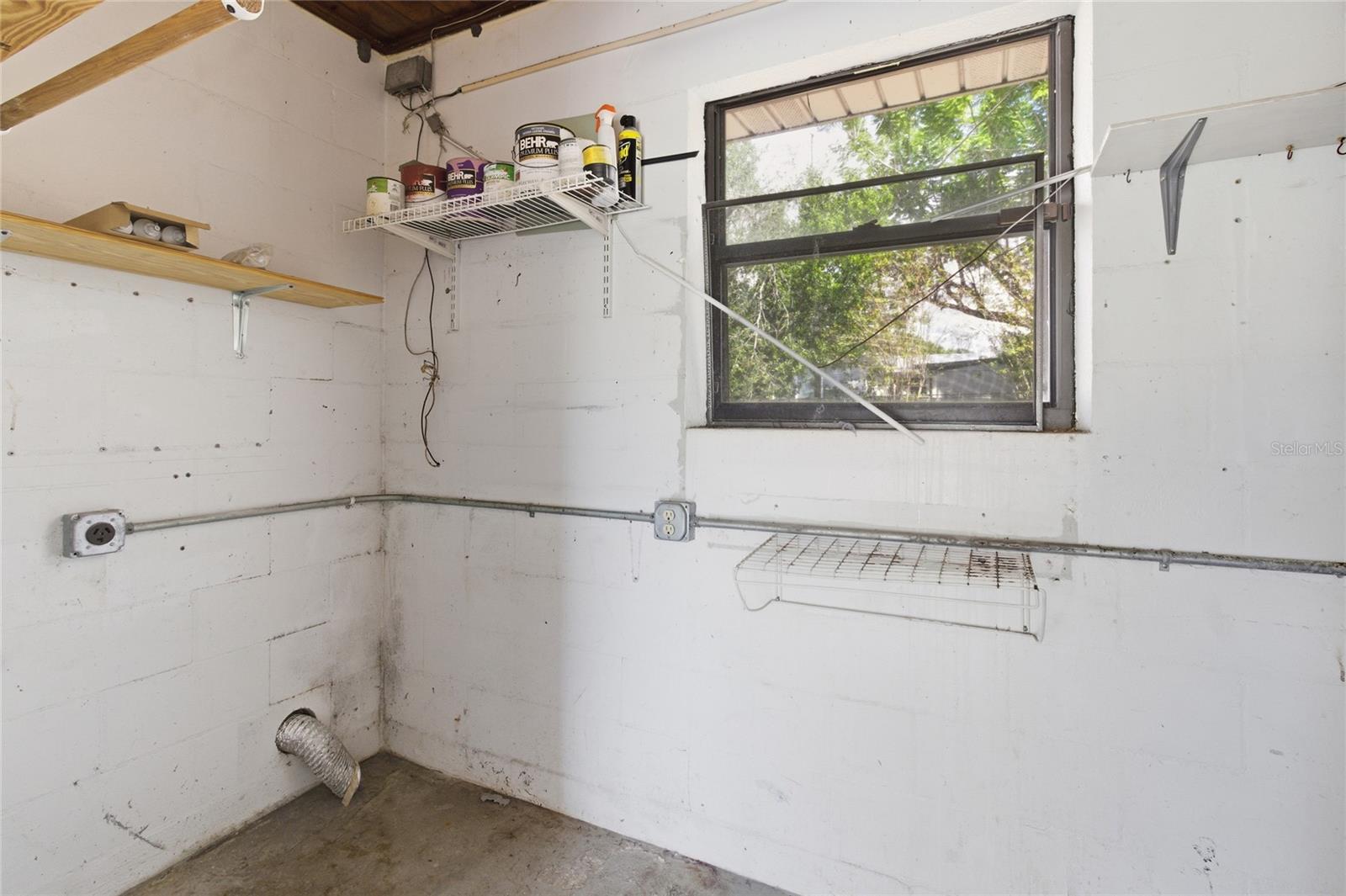 Image 26 of 34 For 715 Wildabon Avenue