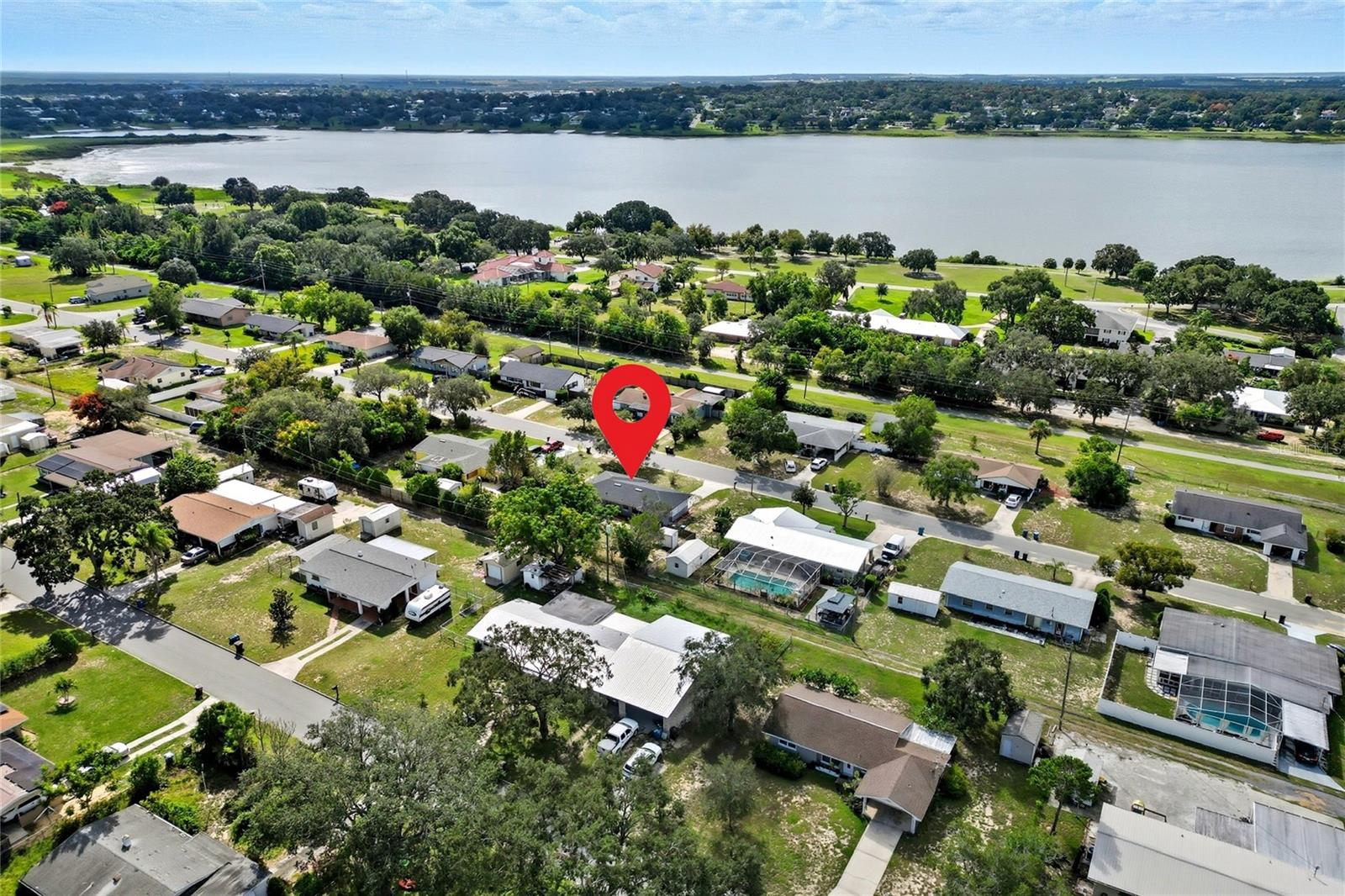 Image 31 of 34 For 715 Wildabon Avenue