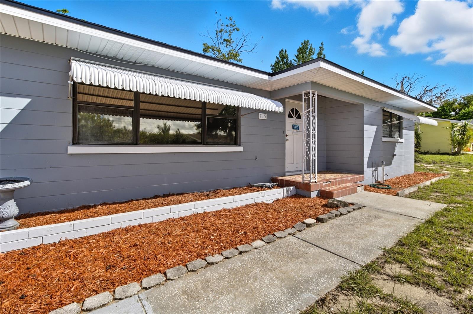 Image 6 of 34 For 715 Wildabon Avenue