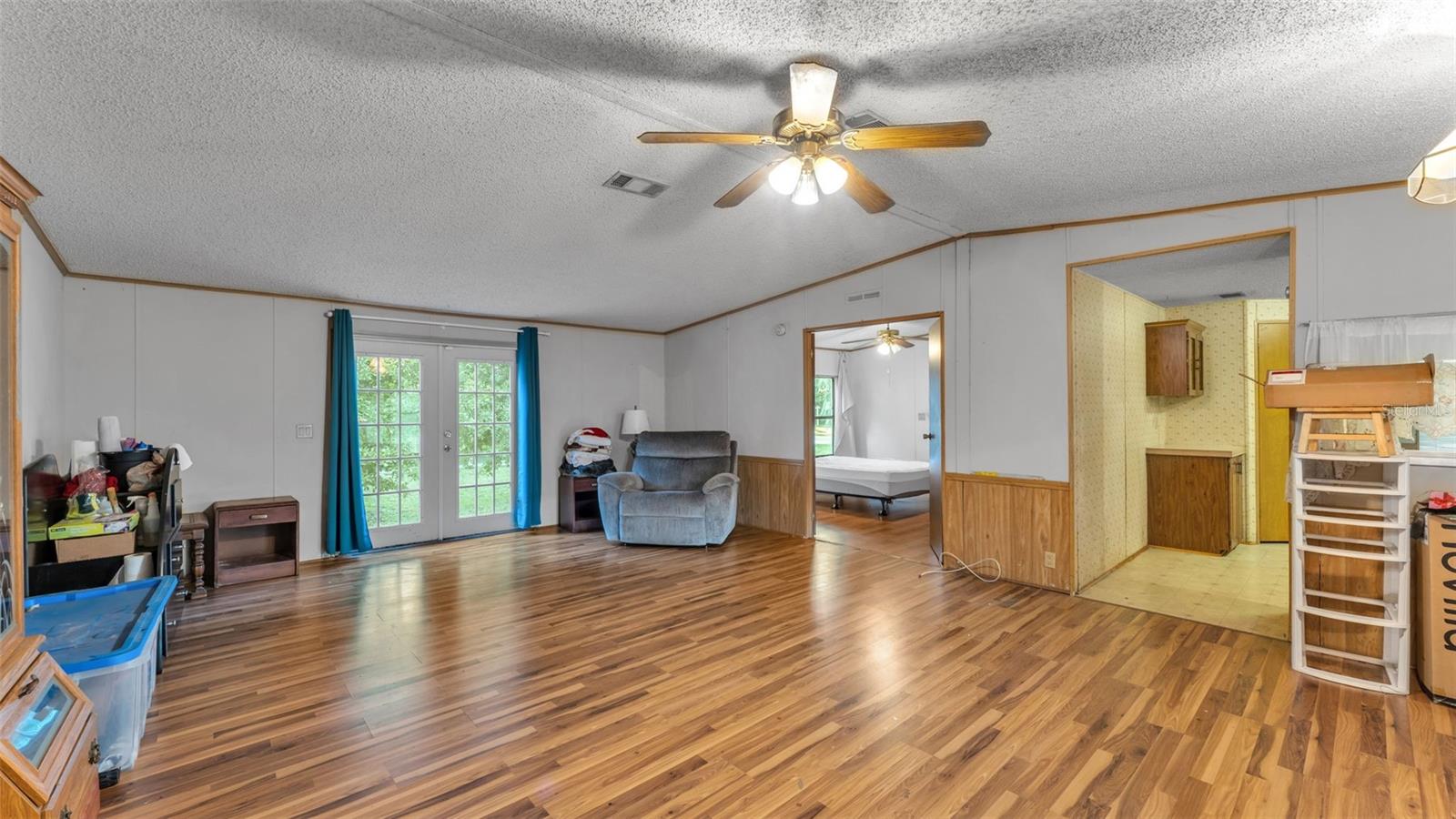 Image 8 of 31 For 3128 Honeoye Trail