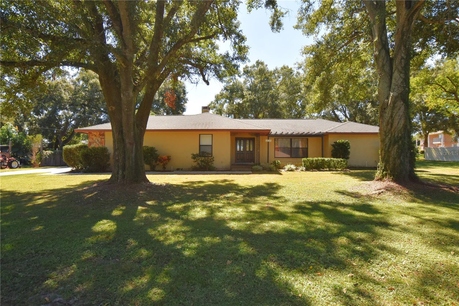 Details for 1715 High Point Drive, LAKELAND, FL 33813