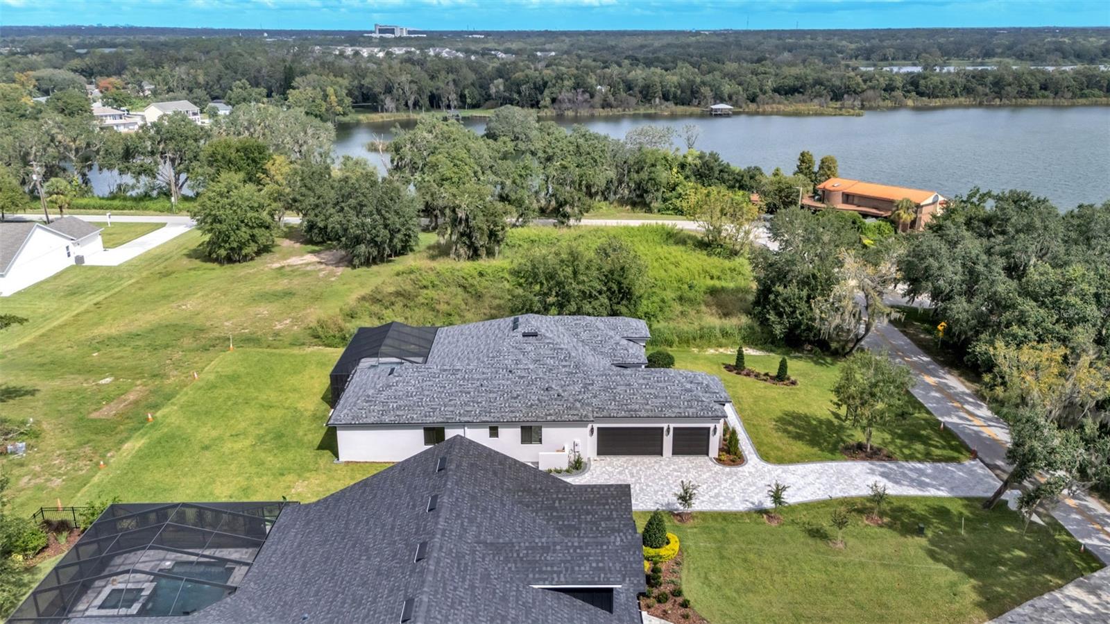 Image 64 of 69 For 5039 Cliffside Drive