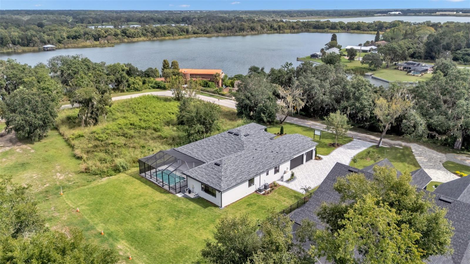 Image 65 of 69 For 5039 Cliffside Drive