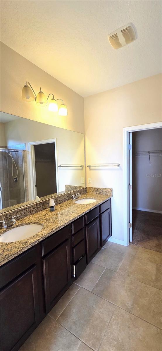 Image 20 of 45 For 5820 Marsh Landing Drive