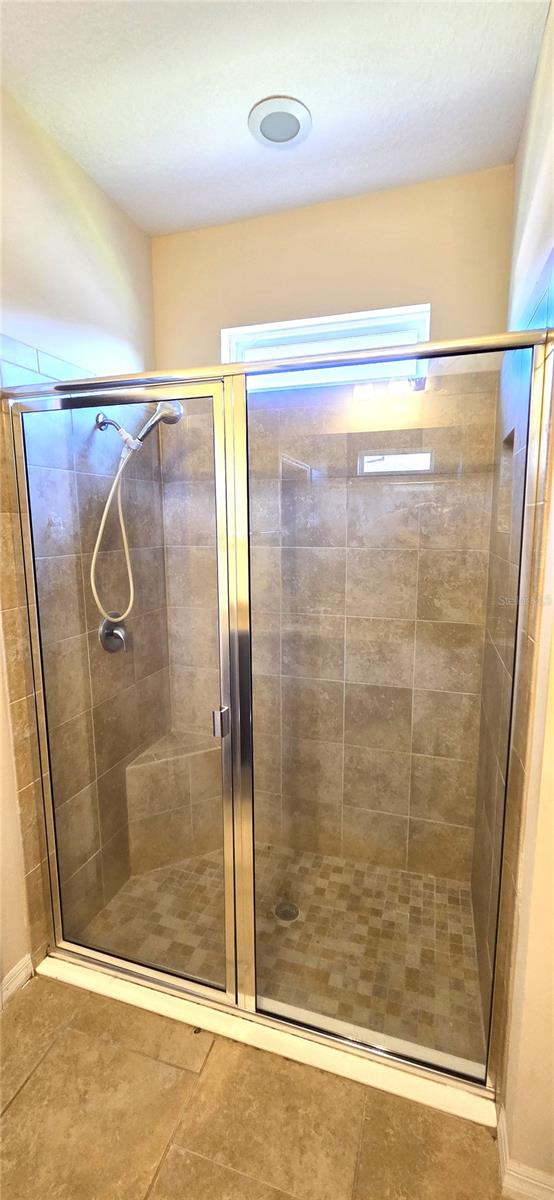 Image 24 of 45 For 5820 Marsh Landing Drive