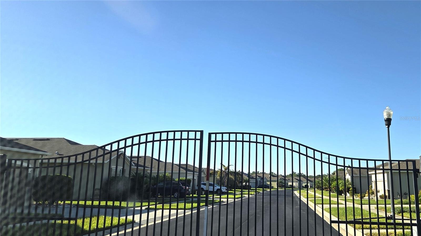 Image 8 of 45 For 5820 Marsh Landing Drive