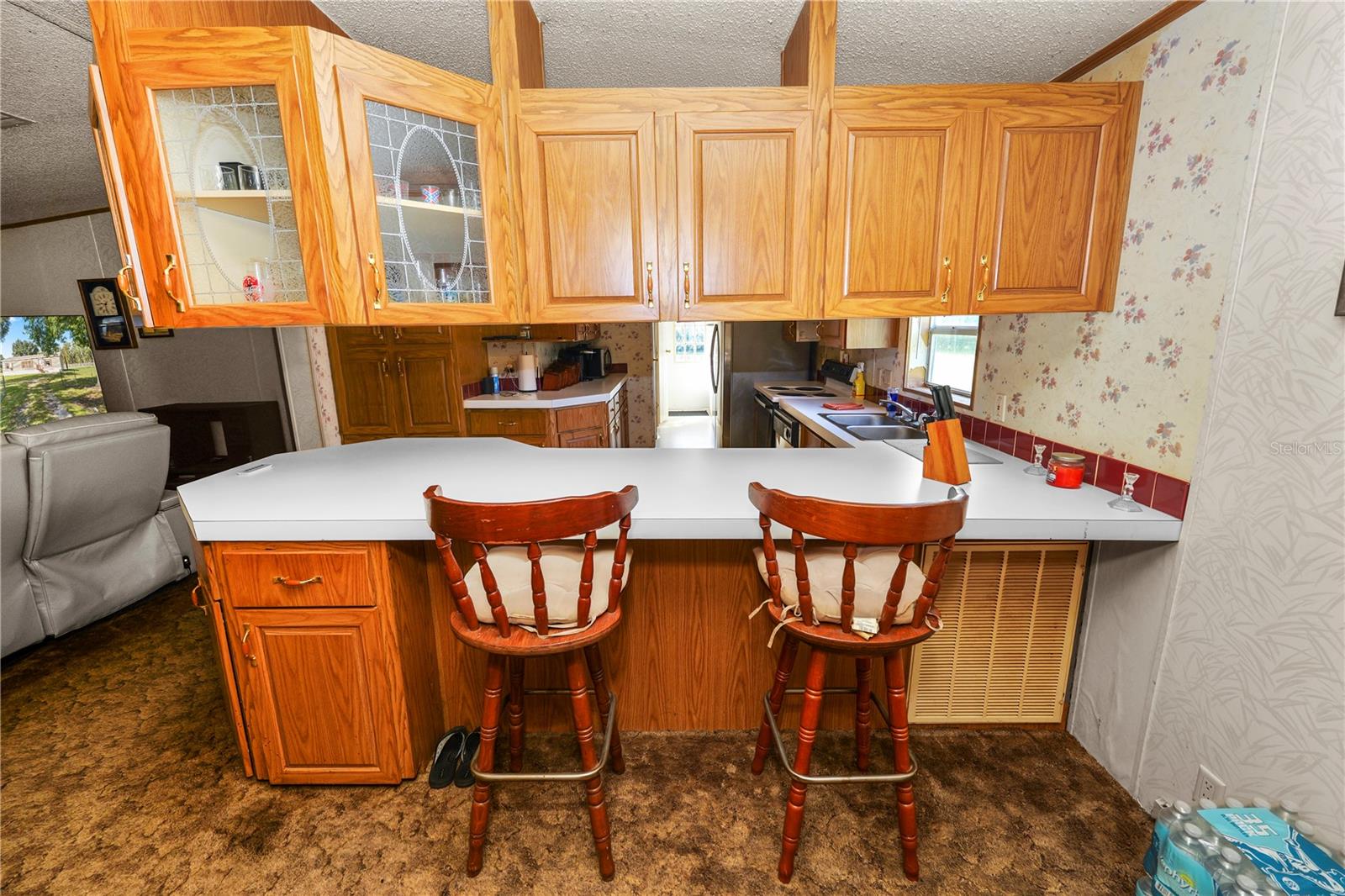 Image 11 of 37 For 8716 Pine Tree Drive