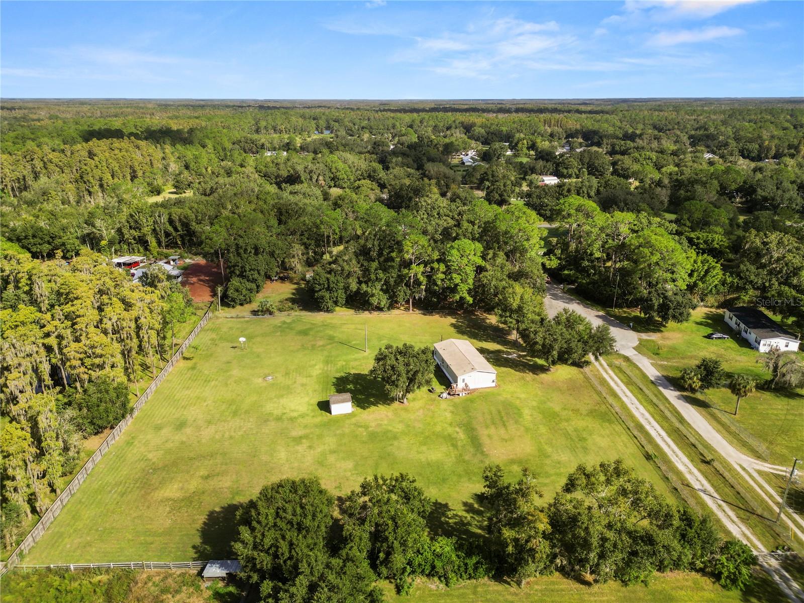 Image 34 of 37 For 8716 Pine Tree Drive