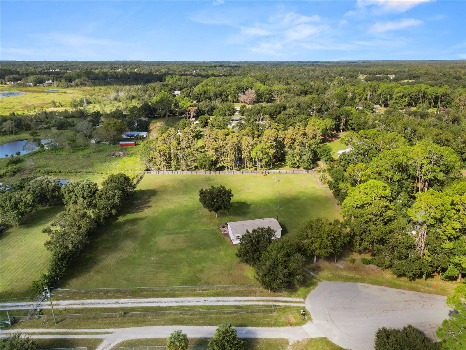 Image 36 of 37 For 8716 Pine Tree Drive