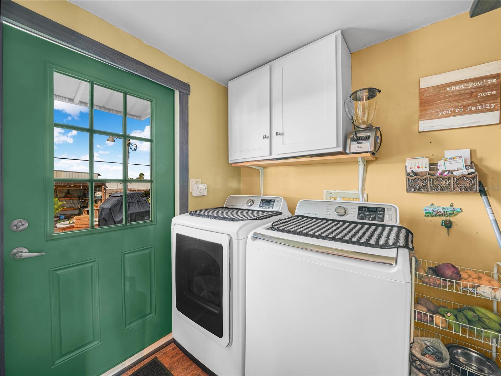 Image 18 of 31 For 4806 Fox Creek Drive W