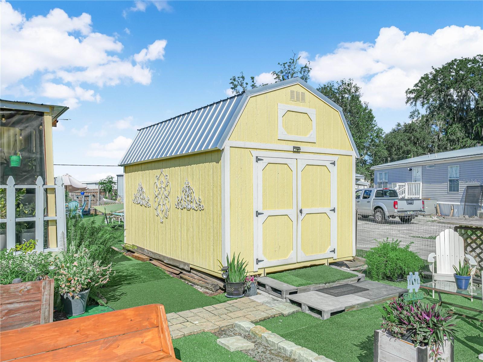 Image 25 of 31 For 4806 Fox Creek Drive W