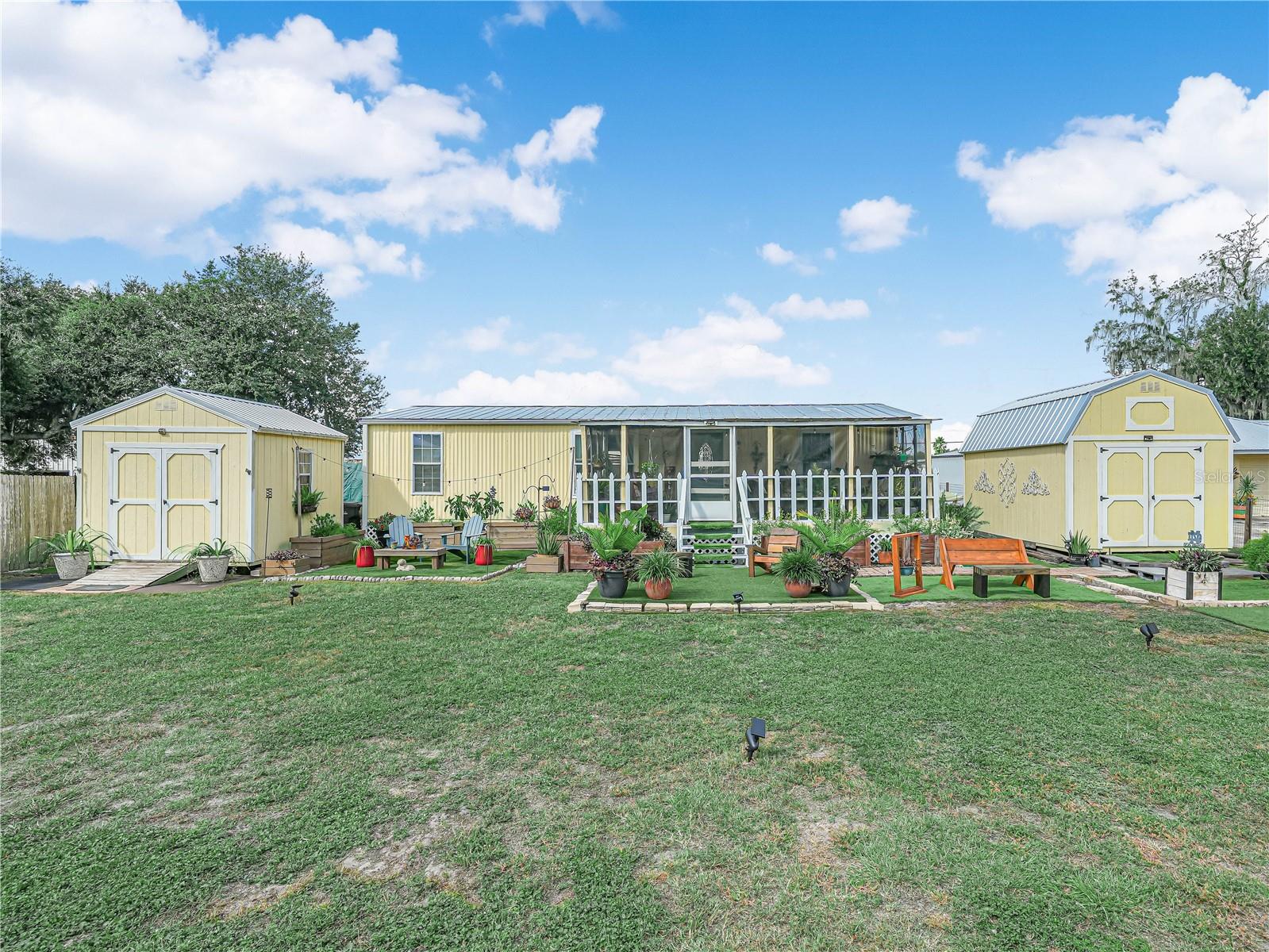 Image 27 of 31 For 4806 Fox Creek Drive W