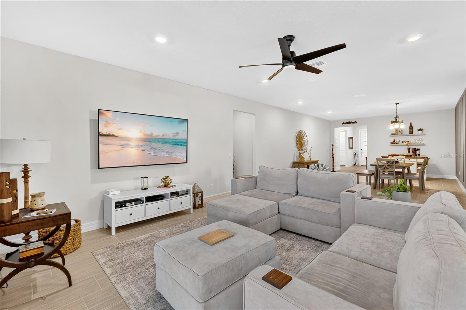Image 11 of 38 For 2817 Matera Drive