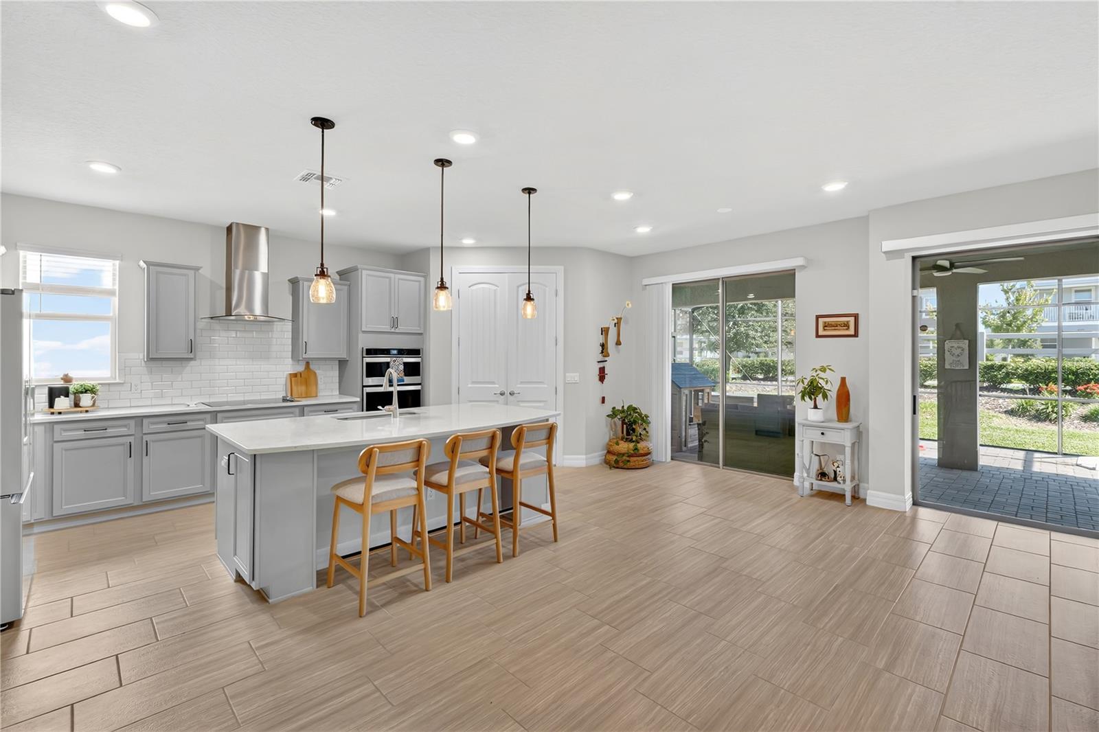 Image 5 of 38 For 2817 Matera Drive
