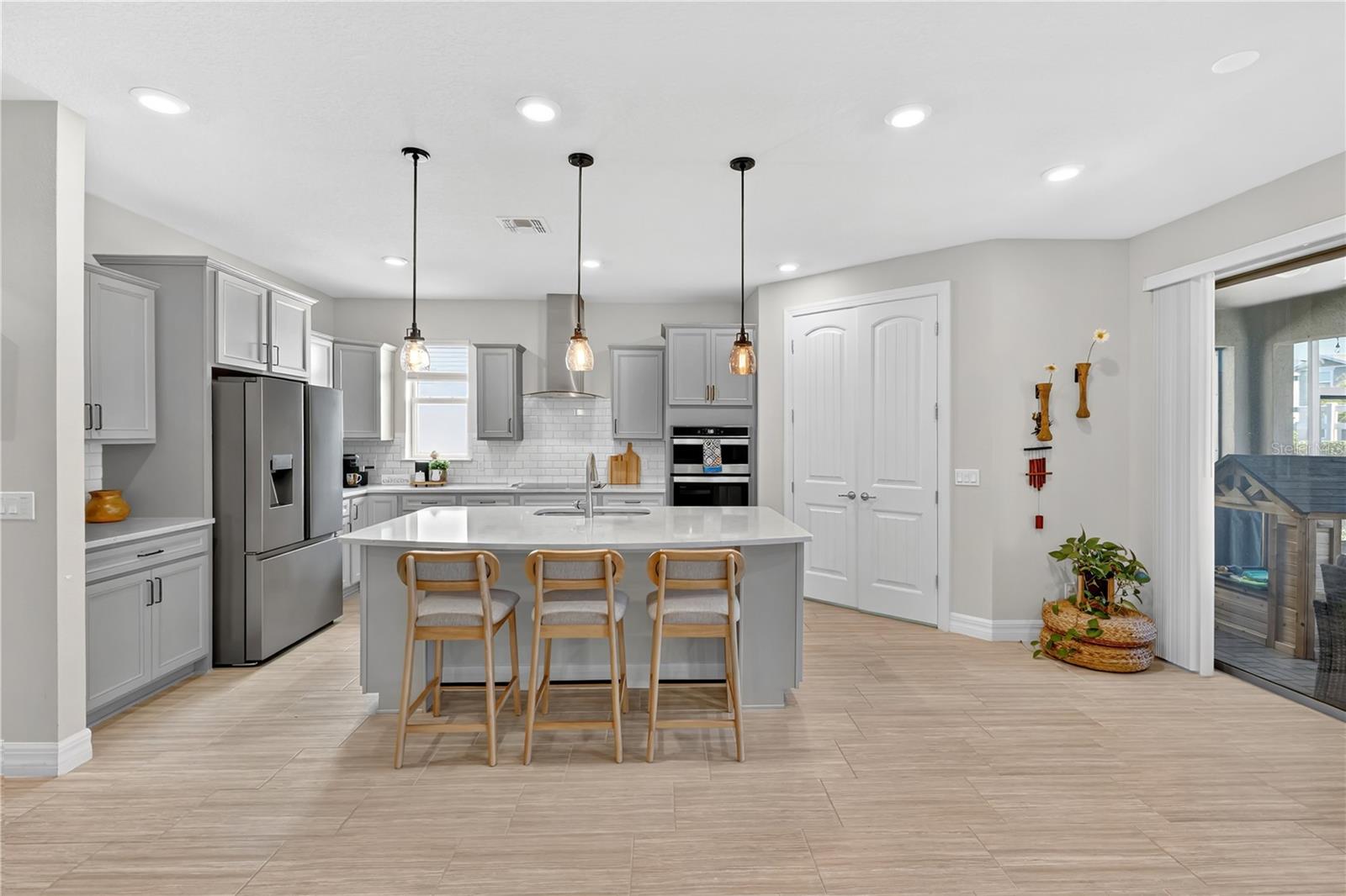 Image 7 of 38 For 2817 Matera Drive
