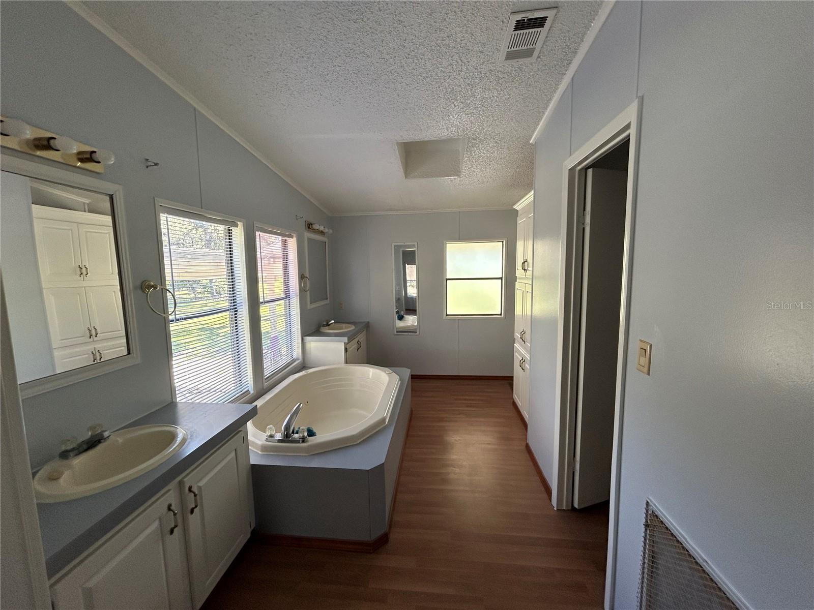 Image 6 of 30 For 9720 Road 33