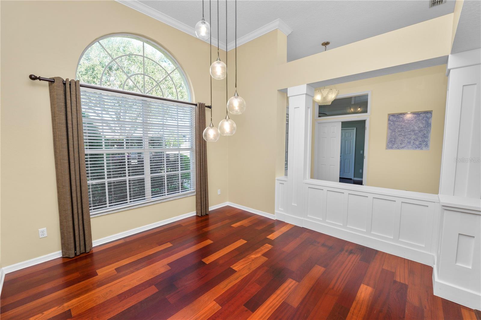 Image 20 of 78 For 4780 Lake Calabay Drive