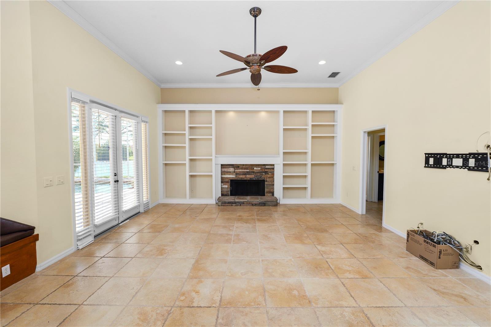 Image 31 of 78 For 4780 Lake Calabay Drive