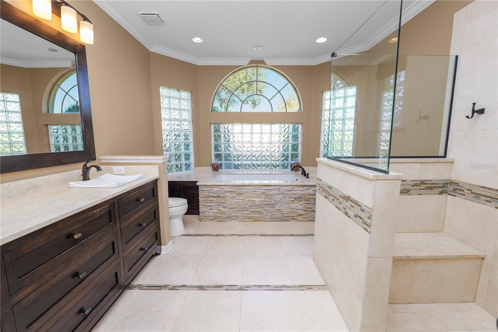 Image 48 of 78 For 4780 Lake Calabay Drive