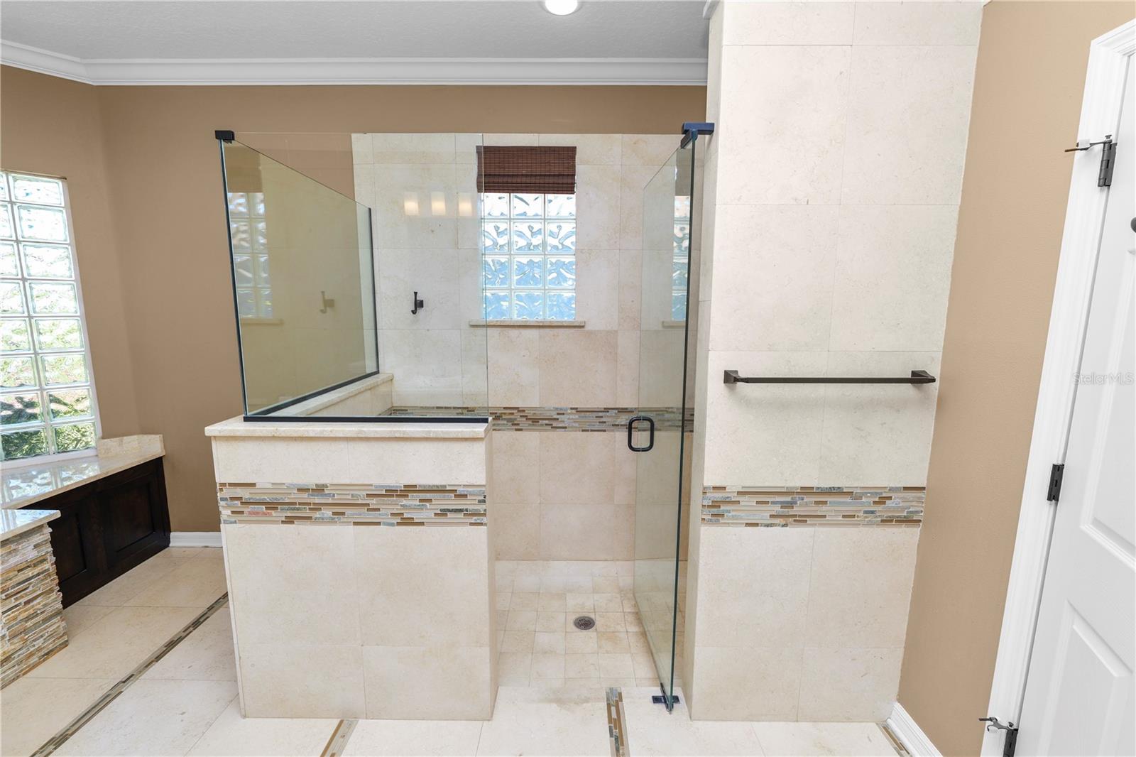 Image 50 of 78 For 4780 Lake Calabay Drive