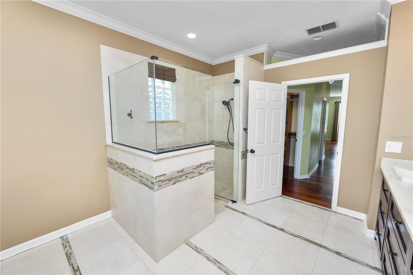 Image 51 of 78 For 4780 Lake Calabay Drive