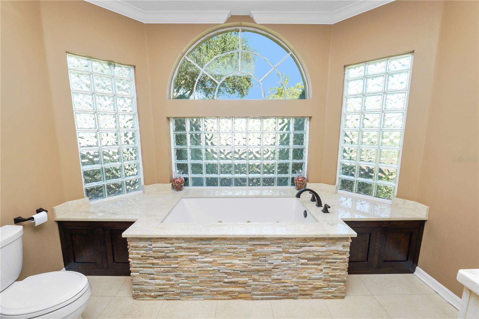 Image 52 of 78 For 4780 Lake Calabay Drive