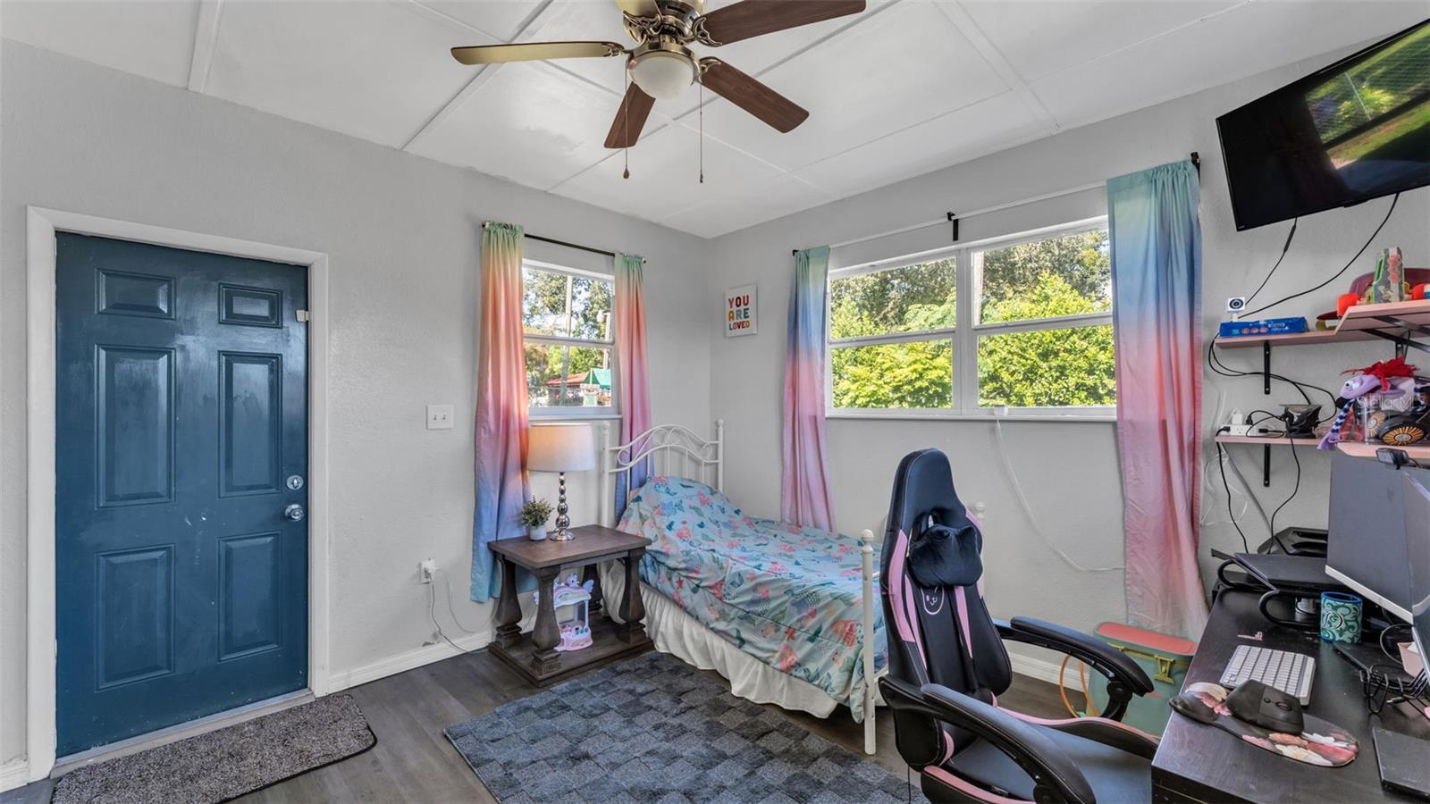 Image 26 of 35 For 5617 8th Street Se