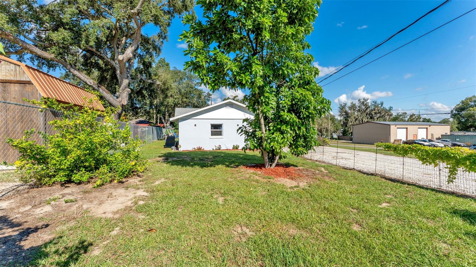 Image 30 of 35 For 5617 8th Street Se