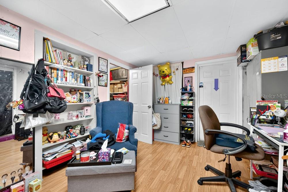 Image 15 of 27 For 1120 29th Street Nw