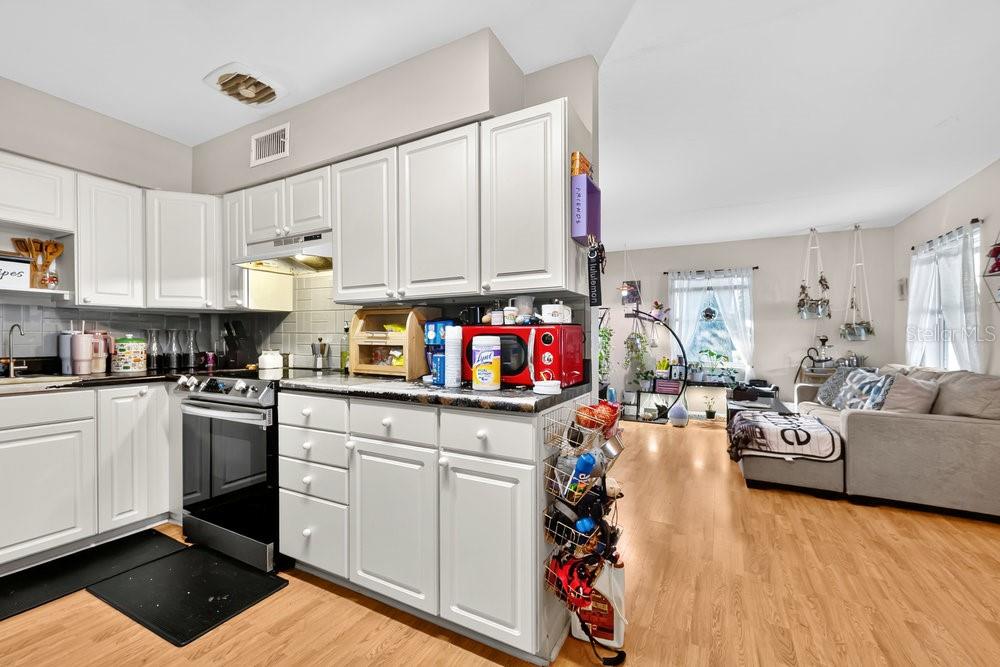 Image 9 of 27 For 1120 29th Street Nw