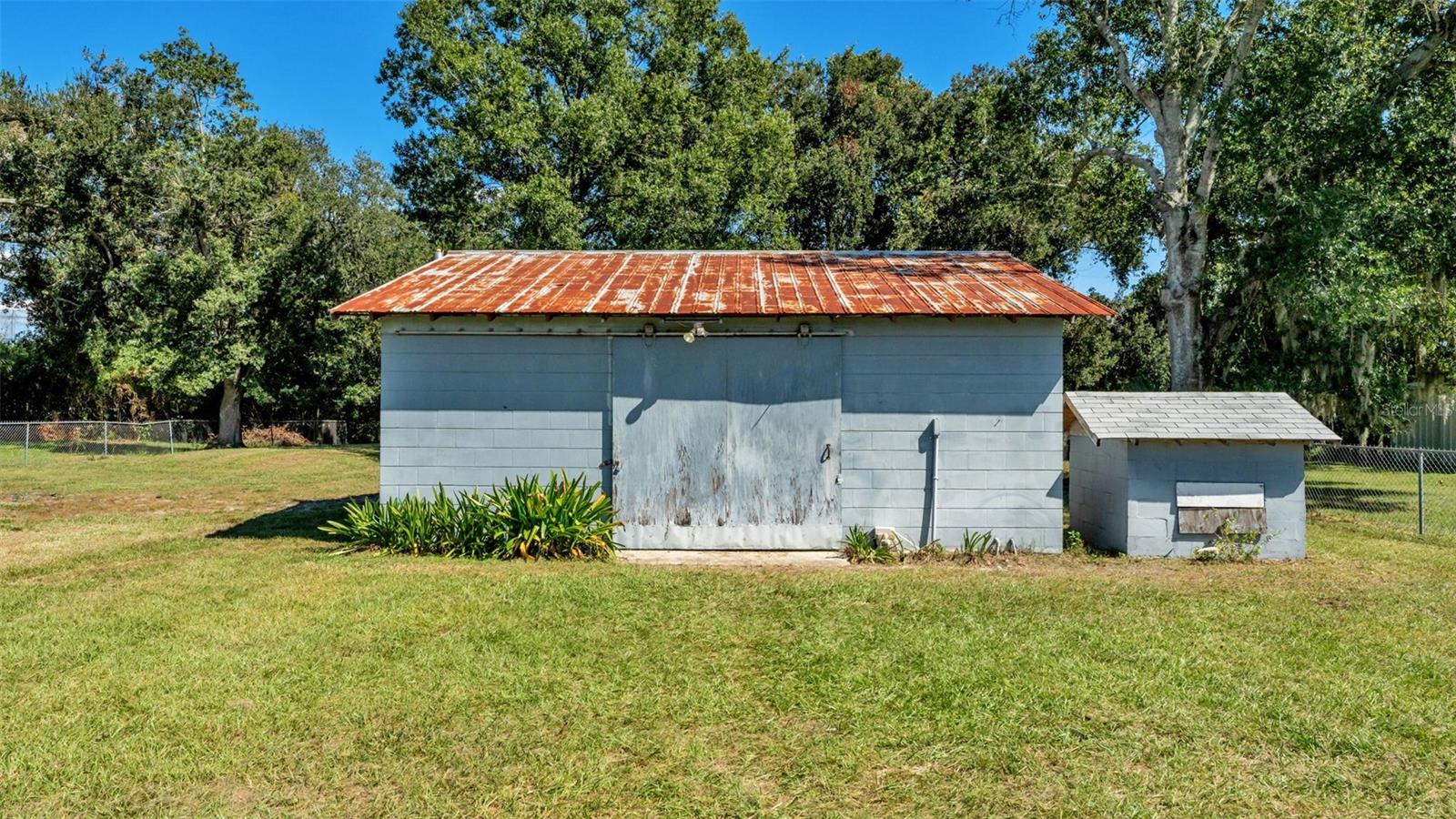 Image 27 of 40 For 5823 Lake Breeze Avenue
