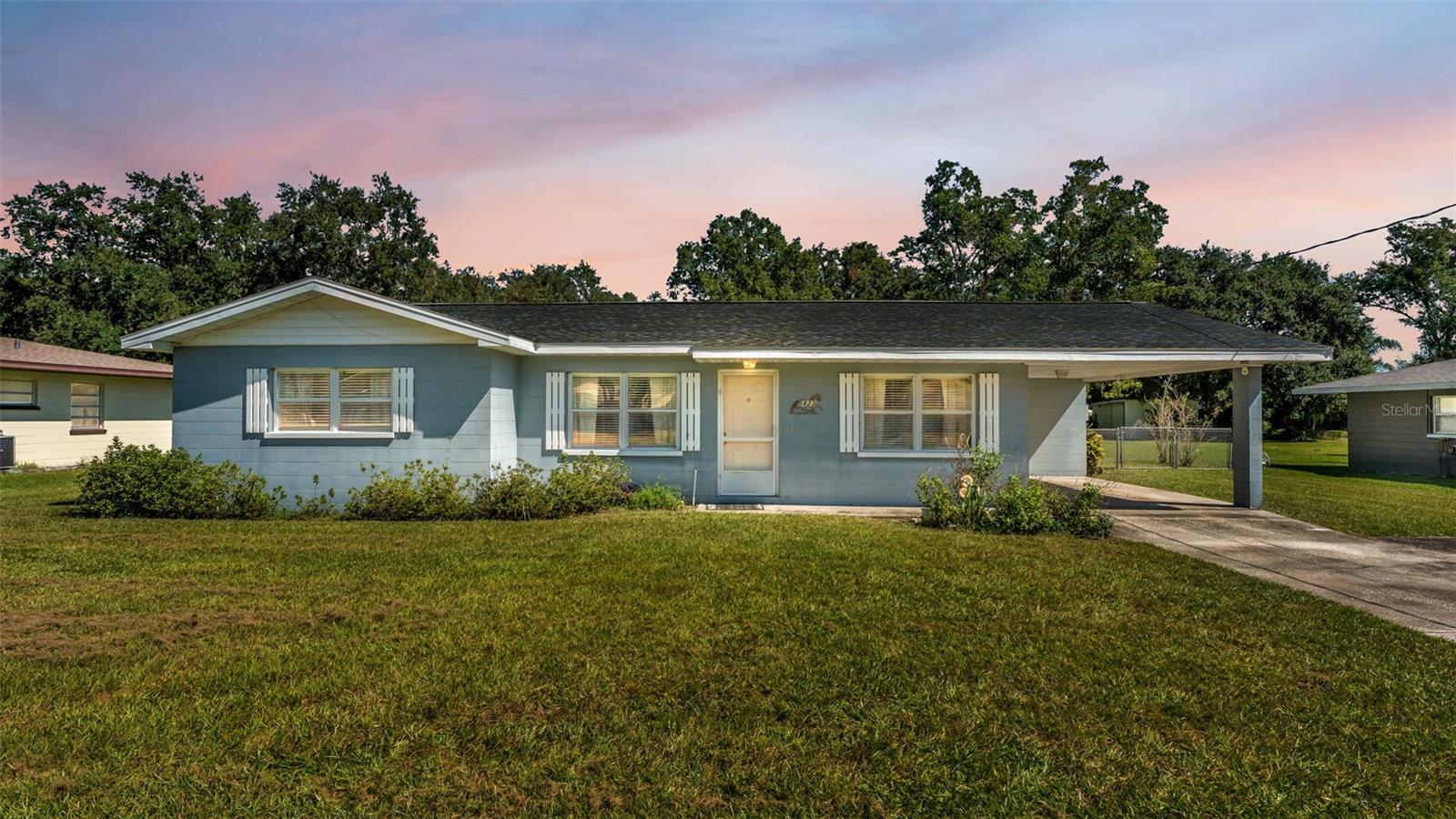 Image 34 of 40 For 5823 Lake Breeze Avenue