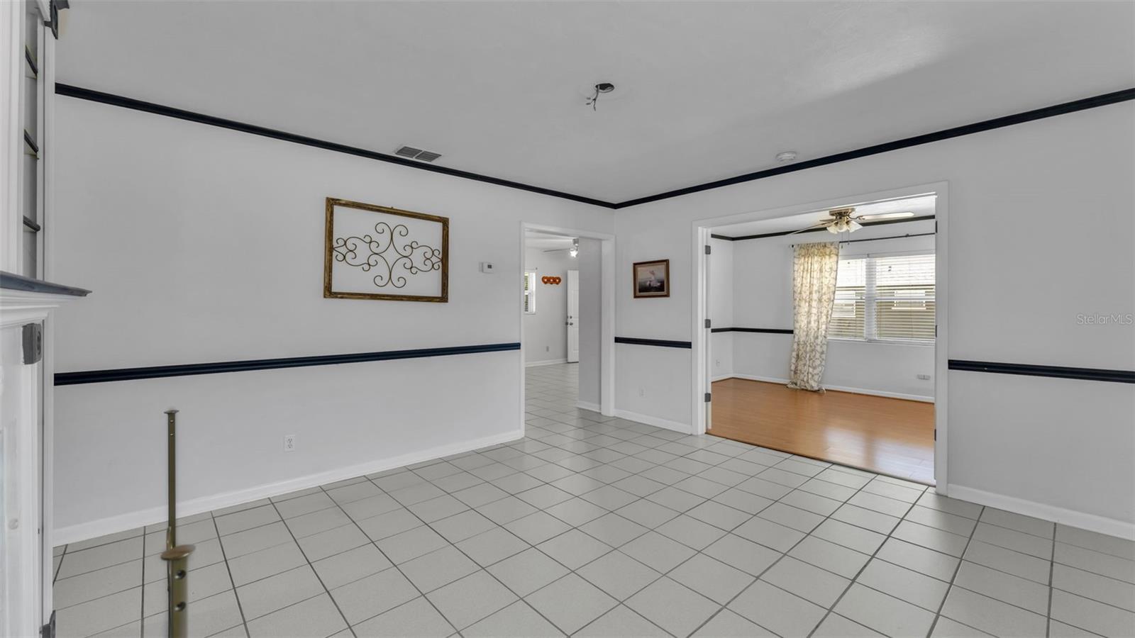 Image 6 of 40 For 5823 Lake Breeze Avenue