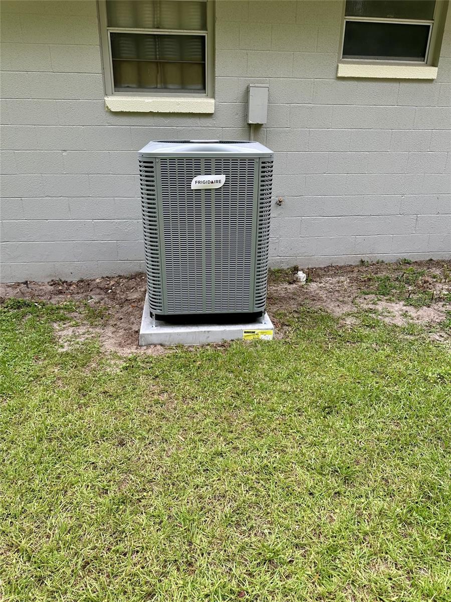 Image 5 of 23 For 2360 6th Avenue