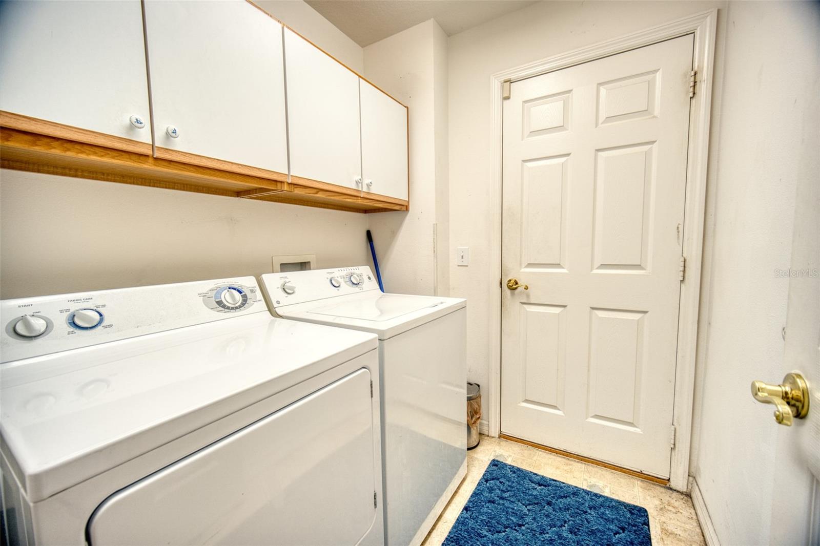 Image 23 of 31 For 777 Vineyard Way