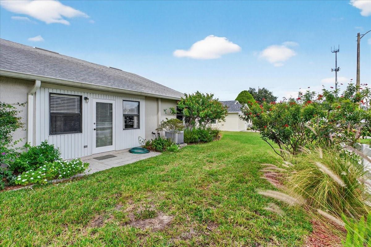 Image 30 of 71 For 6381 Egret Drive 25
