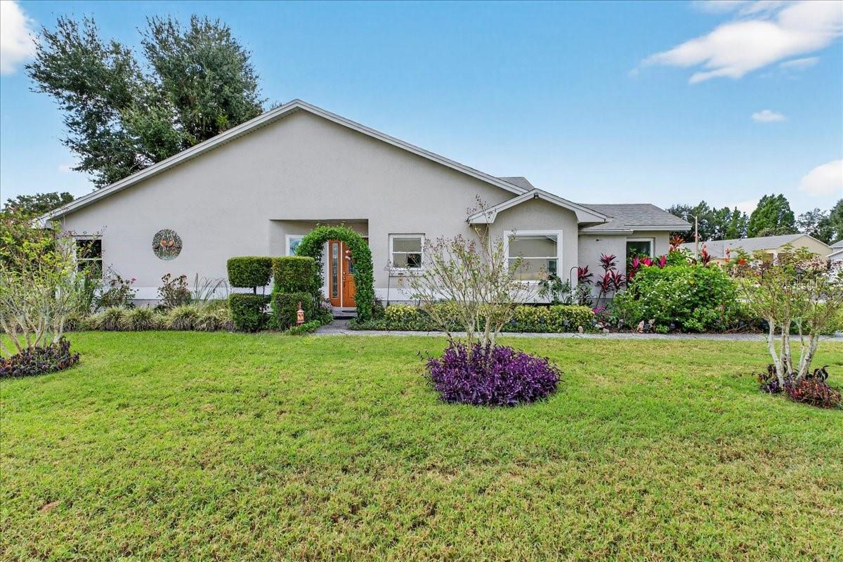 Image 4 of 71 For 6381 Egret Drive 25