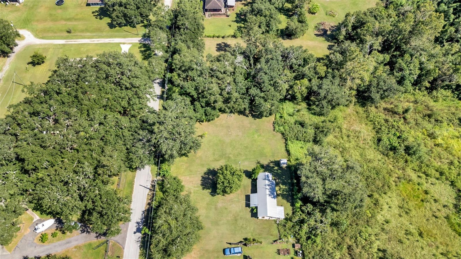 Listing photo id 9 for 12941 Simpson Road