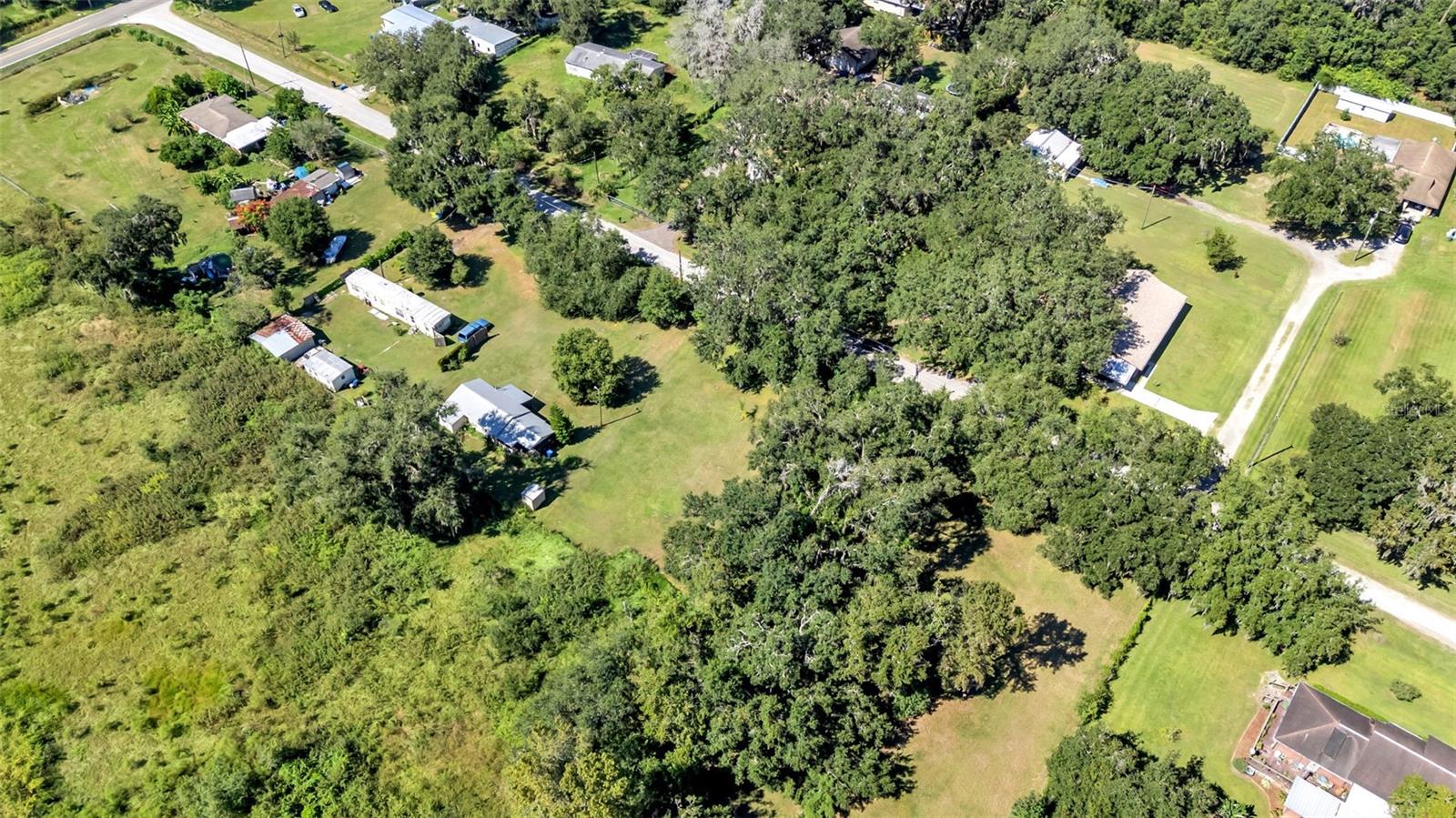 Listing photo id 13 for 12941 Simpson Road