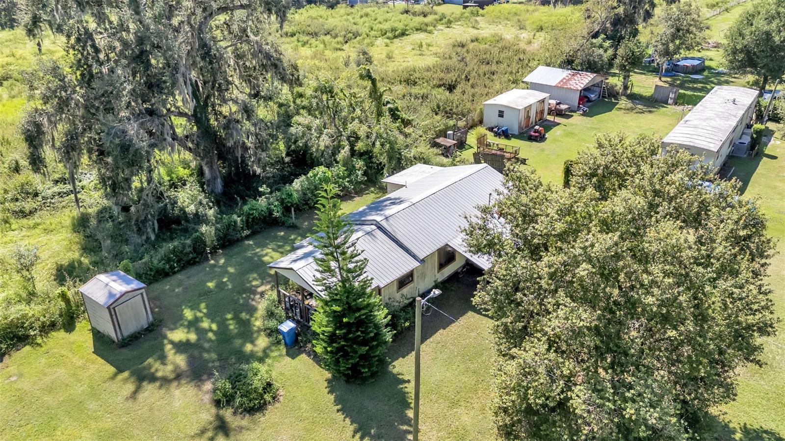 Listing photo id 4 for 12941 Simpson Road