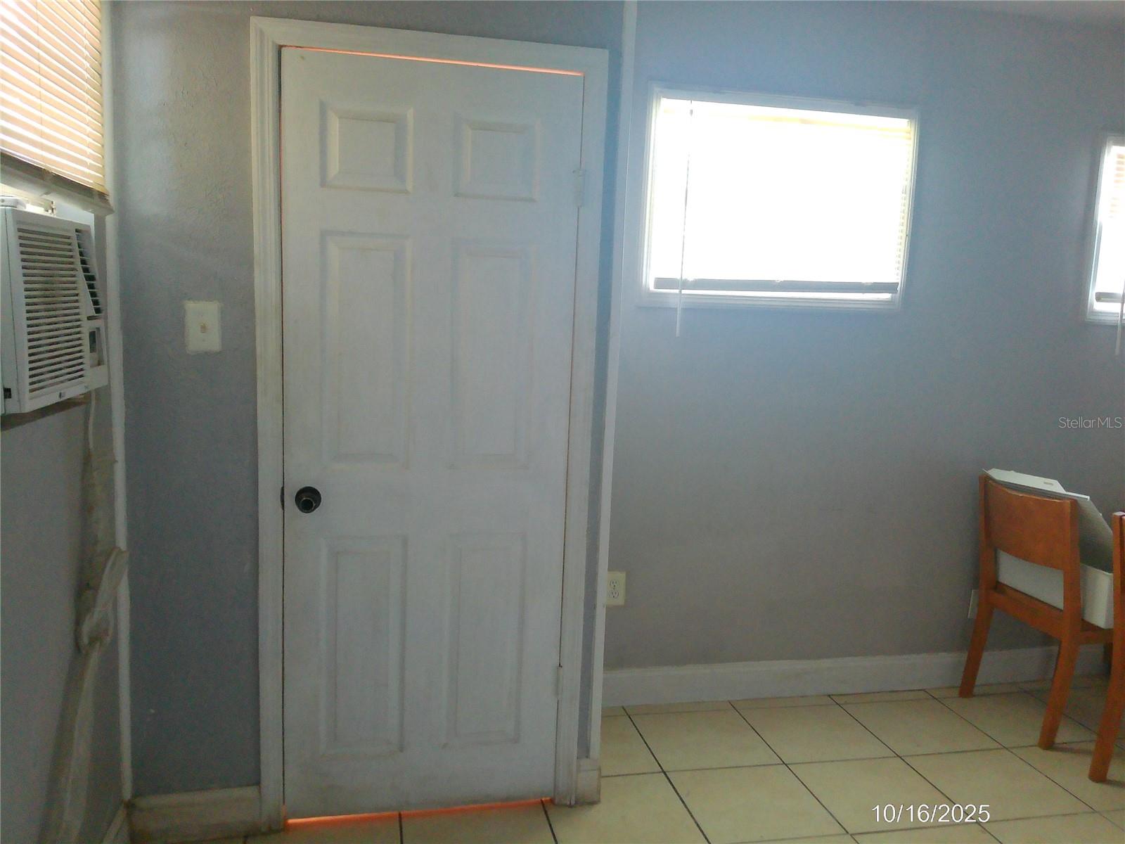 Image 2 of 10 For 2790 Jersey Road B
