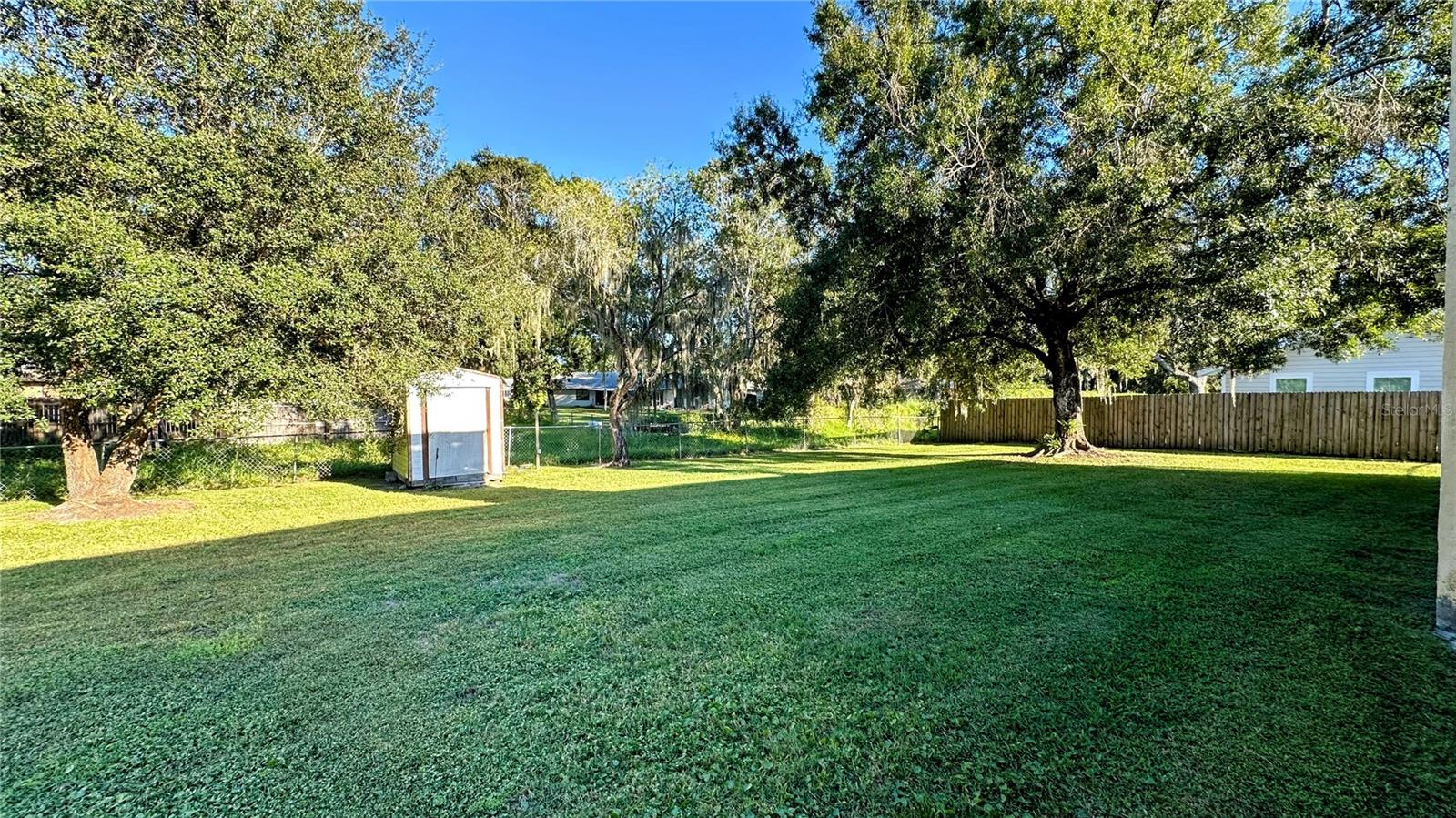 Image 29 of 30 For 5120 Forestgreen Drive W