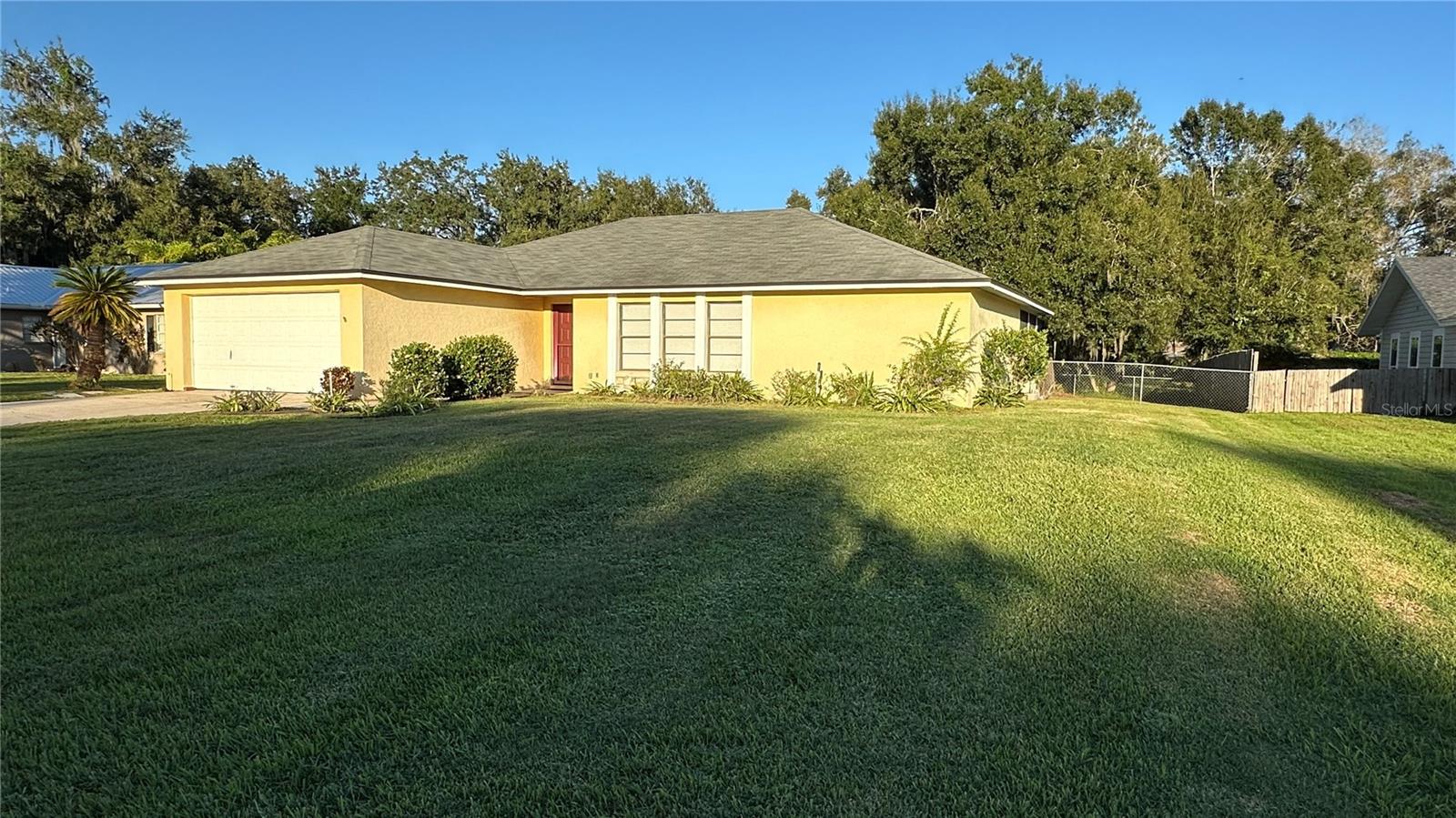 Image 4 of 30 For 5120 Forestgreen Drive W