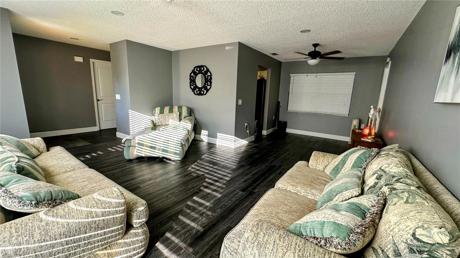 Image 7 of 30 For 5120 Forestgreen Drive W