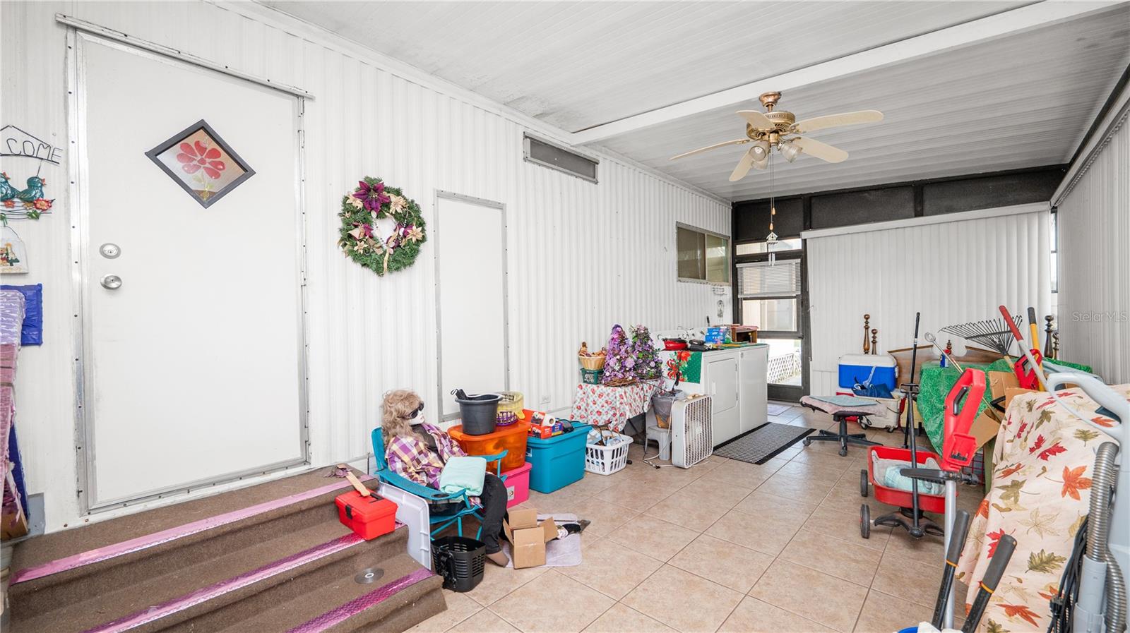 Image 23 of 43 For 1737 Robin Avenue