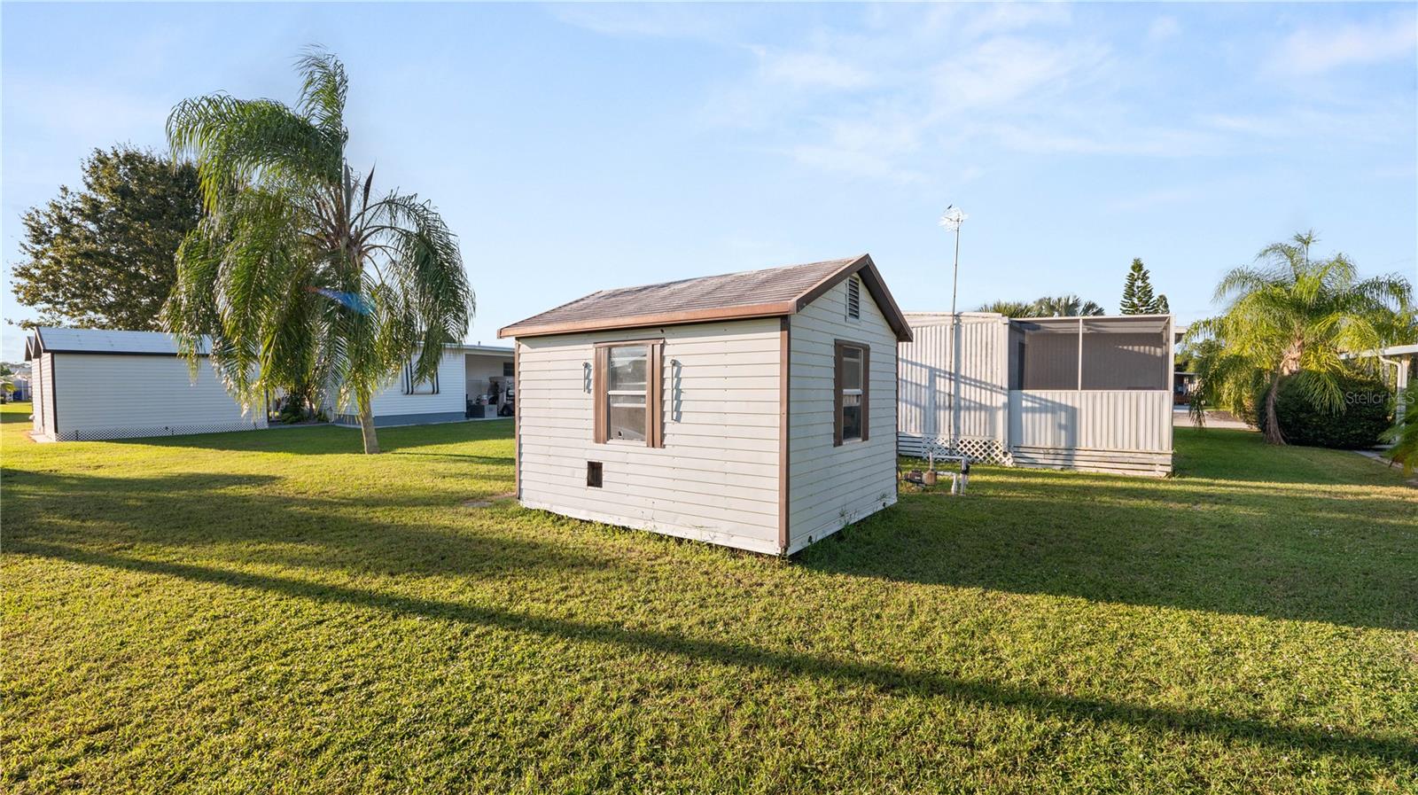 Image 30 of 43 For 1737 Robin Avenue