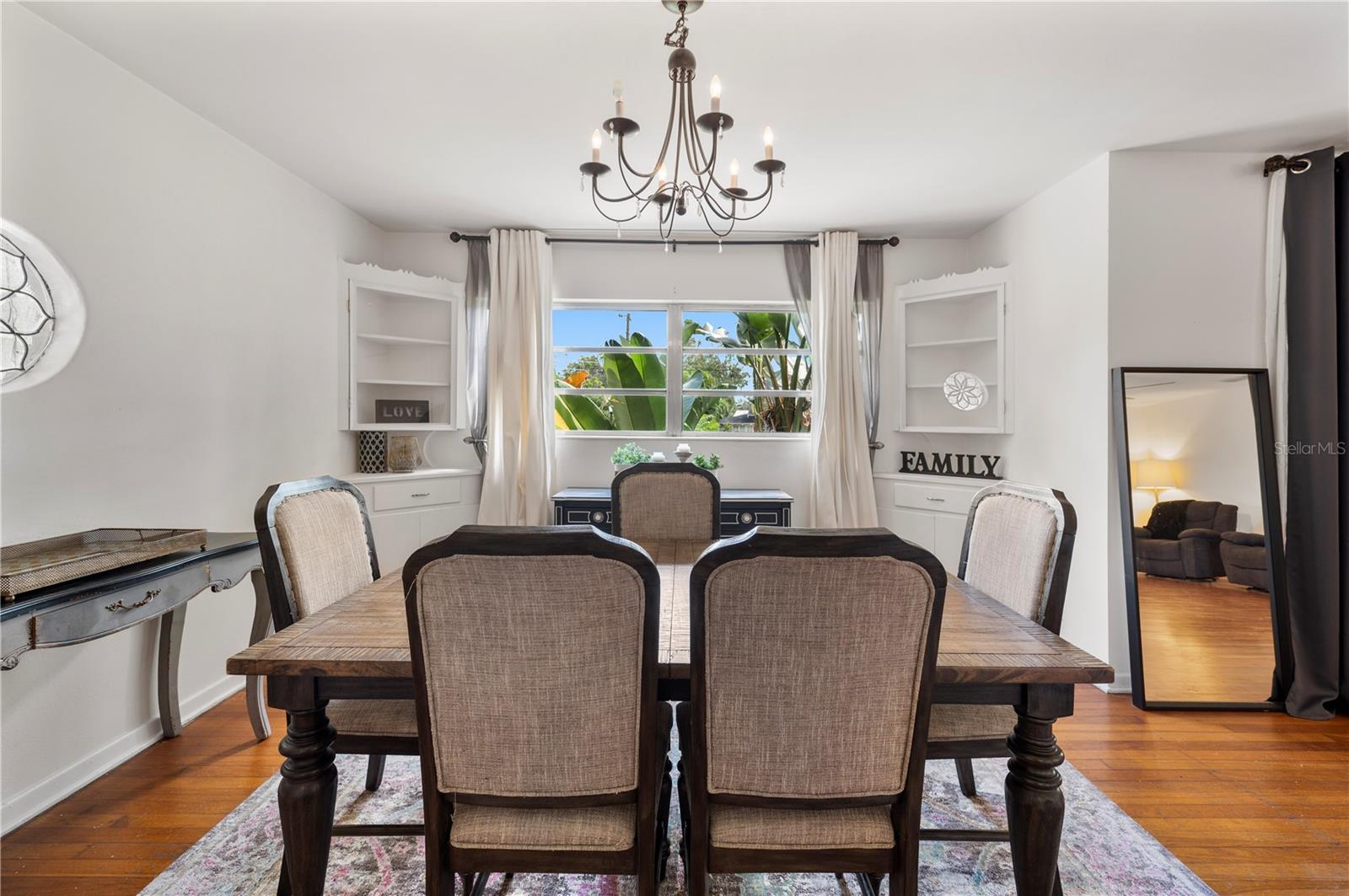 Image 13 of 49 For 620 Park Street